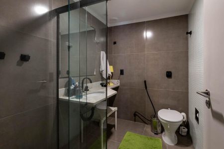 Apartamento para alugar com 210m², 4 quartos e 3 vagas Apartamento para alugar com 210m², 4 quartos e 3 vagasBanheiro Social