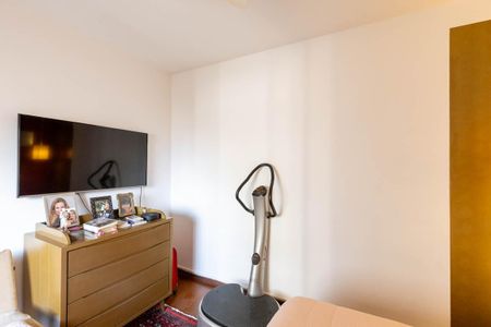 Apartamento para alugar com 210m², 4 quartos e 3 vagas Apartamento para alugar com 210m², 4 quartos e 3 vagasSuíte 1