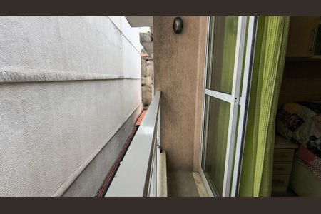 Casa de condomínio à venda com 97m², 2 quartos e 1 vaga Casa de condomínio à venda com 97m², 2 quartos e 1 vagaSacada do Quarto 2