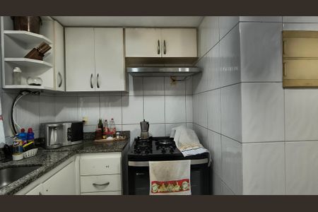 Casa de condomínio à venda com 97m², 2 quartos e 1 vaga Casa de condomínio à venda com 97m², 2 quartos e 1 vagaCozinha