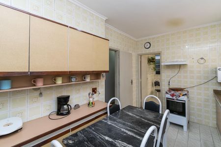 Apartamento à venda com 90m², 2 quartos e 1 vaga Apartamento à venda com 90m², 2 quartos e 1 vagaCozinha