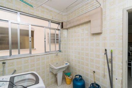 Apartamento à venda com 90m², 2 quartos e 1 vaga Apartamento à venda com 90m², 2 quartos e 1 vagaÁrea de Serviço