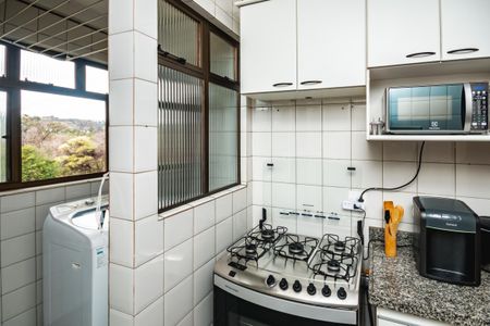 Apartamento à venda com 106m², 3 quartos e 2 vagasCozinha