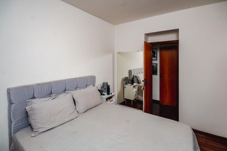 Apartamento à venda com 106m², 3 quartos e 2 vagasSuíte