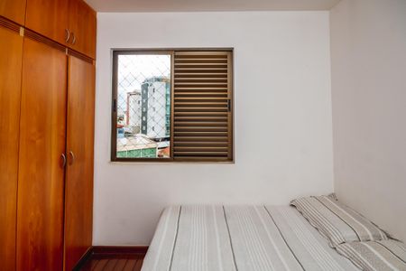 Apartamento à venda com 106m², 3 quartos e 2 vagasQuarto 2