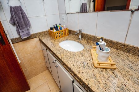 Apartamento à venda com 106m², 3 quartos e 2 vagasBanheiro da Suíte