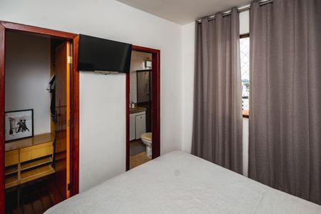Apartamento à venda com 106m², 3 quartos e 2 vagasSuíte