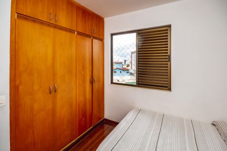 Apartamento à venda com 106m², 3 quartos e 2 vagasQuarto 2