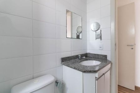 Apartamento à venda com 52m², 2 quartos e 1 vaga Apartamento à venda com 52m², 2 quartos e 1 vagaBanheiro da Suíte