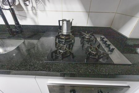 Apartamento à venda com 43m², 2 quartos e 1 vaga Apartamento à venda com 43m², 2 quartos e 1 vagaCozinha