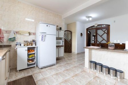 Casa à venda com 309m², 3 quartos e 4 vagas Casa à venda com 309m², 3 quartos e 4 vagasCozinha