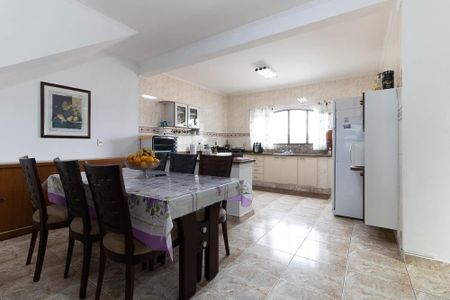 Casa à venda com 309m², 3 quartos e 4 vagas Casa à venda com 309m², 3 quartos e 4 vagasCozinha