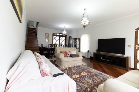 Casa à venda com 309m², 3 quartos e 4 vagas Casa à venda com 309m², 3 quartos e 4 vagasSala