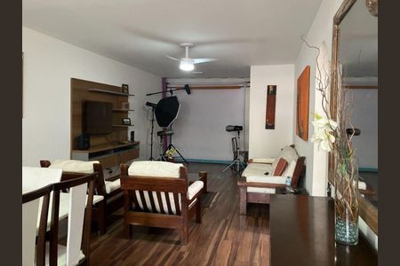 Casa à venda com 3 quartos, 247m² em Brooklin Novo, São Paulo