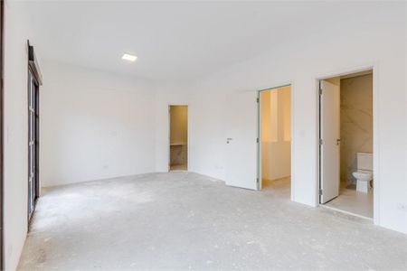 Casa à venda com 433m², 4 quartos e 3 vagas