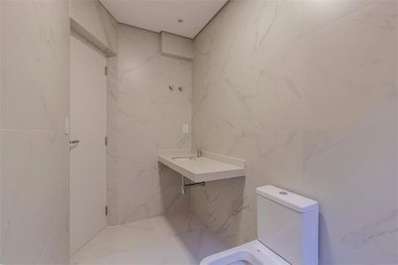 Casa à venda com 433m², 4 quartos e 3 vagas