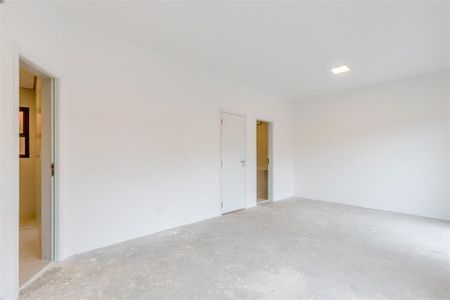 Casa à venda com 4 quartos, 292m² em Jardim Prudência, São Paulo