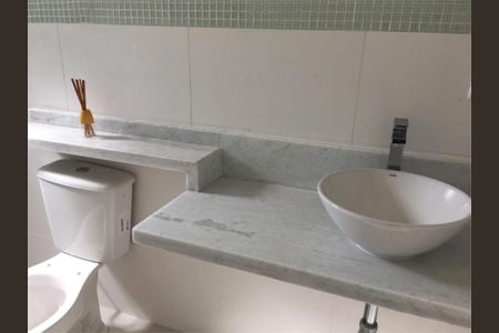 Casa à venda com 260m², 3 quartos e 4 vagas
