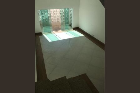 Casa à venda com 260m², 3 quartos e 4 vagas