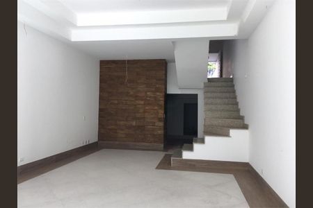 Casa à venda com 260m², 3 quartos e 4 vagas