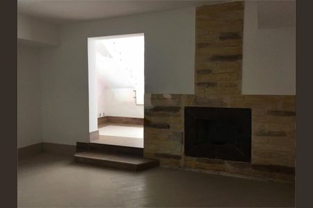 Casa à venda com 260m², 3 quartos e 4 vagas