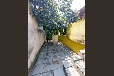 Casa à venda com 131m², 4 quartos e 2 vagas