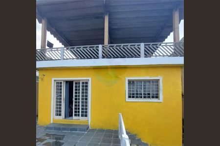 Casa à venda com 131m², 4 quartos e 2 vagas