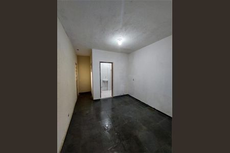 Casa à venda com 131m², 4 quartos e 2 vagas