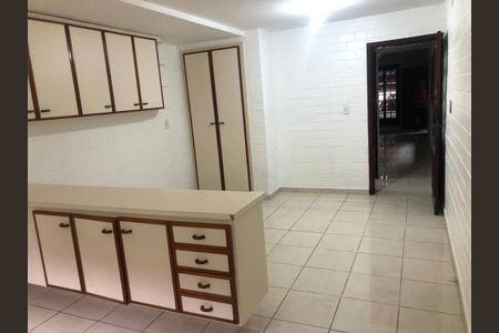 Casa à venda com 178m², 3 quartos e 2 vagas