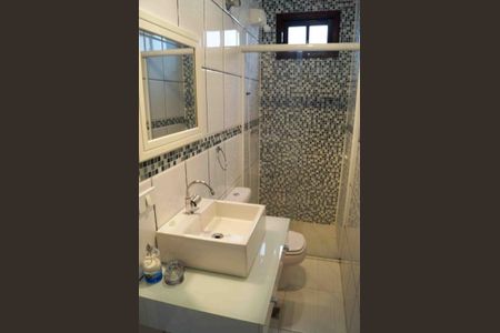 Casa à venda com 178m², 3 quartos e 2 vagas