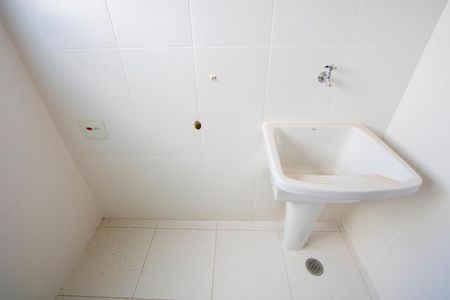 Apartamento à venda com 85m², 3 quartos e 2 vagas Apartamento à venda com 85m², 3 quartos e 2 vagasÁrea de serviço