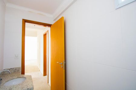 Apartamento à venda com 86m², 3 quartos e 2 vagas Apartamento à venda com 86m², 3 quartos e 2 vagasBanheiro social