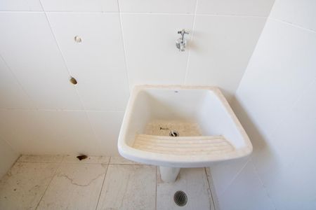 Apartamento à venda com 86m², 3 quartos e 2 vagas Apartamento à venda com 86m², 3 quartos e 2 vagasÁrea de serviço