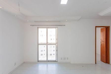 Sala de apartamento para alugar com 3 quartos, 64m² em Parque Bristol, São Paulo