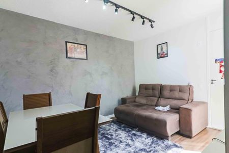 Sala de apartamento para alugar com 2 quartos, 45m² em Parque Ipe, São Paulo