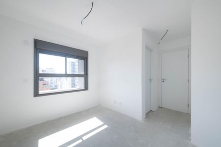 Apartamento à venda com 81m², 2 quartos e 1 vagaSuíte
