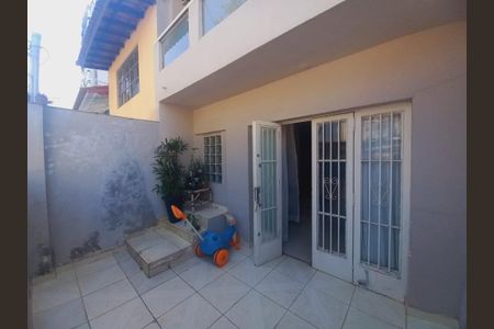 Casa à venda com 140m², 3 quartos e 2 vagas Casa à venda com 140m², 3 quartos e 2 vagasFoto 14