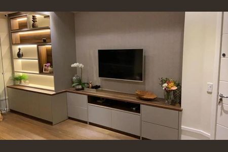 Apartamento à venda com 3 quartos, 167m² em Vila Ipojuca, São Paulo