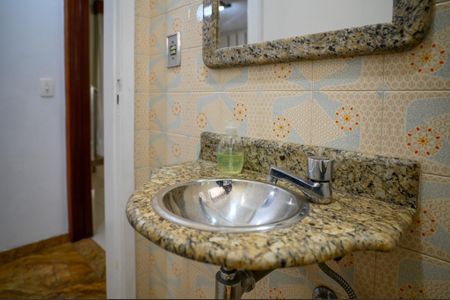 Lavabo de casa para alugar com 3 quartos, 185m² em Sacomã, São Paulo