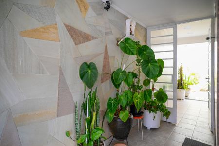 Casa para alugar com 185m², 3 quartos e 2 vagas Casa para alugar com 185m², 3 quartos e 2 vagasHall de entrada