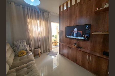 Casa à venda com 70m², 2 quartos e 1 vagaSala