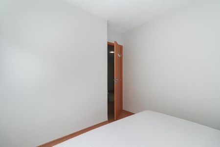 Quarto 2 de apartamento para alugar com 2 quartos, 41m² em Protásio Alves, Porto Alegre