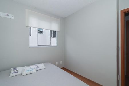 Quarto 2 de apartamento para alugar com 2 quartos, 41m² em Protásio Alves, Porto Alegre
