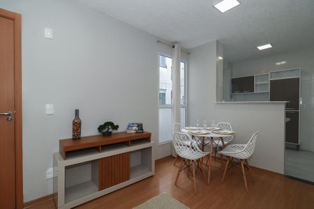 Sala de apartamento para alugar com 2 quartos, 41m² em Protásio Alves, Porto Alegre
