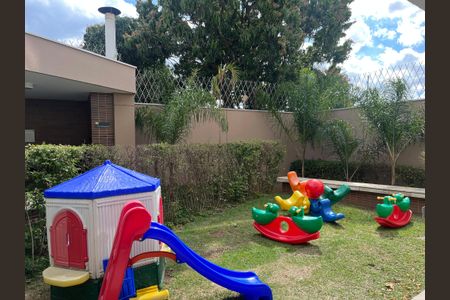 Apartamento à venda com 101m², 2 quartos e 2 vagas Apartamento à venda com 101m², 2 quartos e 2 vagasÁrea comum - Playground