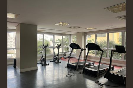Apartamento à venda com 101m², 2 quartos e 2 vagas Apartamento à venda com 101m², 2 quartos e 2 vagasÁrea comum - Academia
