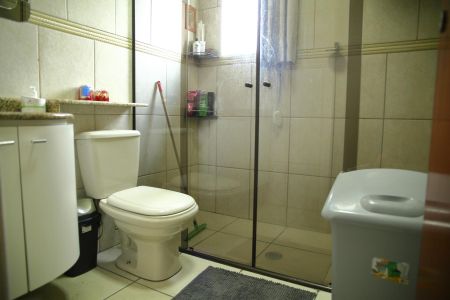 Casa à venda com 130m², 3 quartos e 2 vagasBanheiro Social