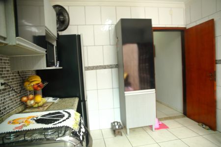 Casa à venda com 130m², 3 quartos e 2 vagasCozinha