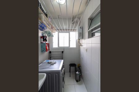 Apartamento à venda com 74m², 3 quartos e 2 vagas Apartamento à venda com 74m², 3 quartos e 2 vagasÁrea de Serviço