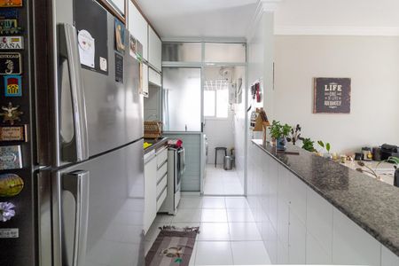 Apartamento à venda com 74m², 3 quartos e 2 vagas Apartamento à venda com 74m², 3 quartos e 2 vagasCozinha